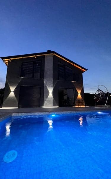 Luxurious Vila Accommodation in Makresh Mountain with Stunning Views | MM's Vila photo 5