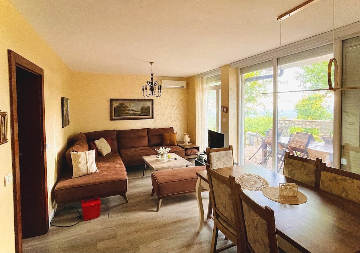 Villa Cherry Strazhe photo 3